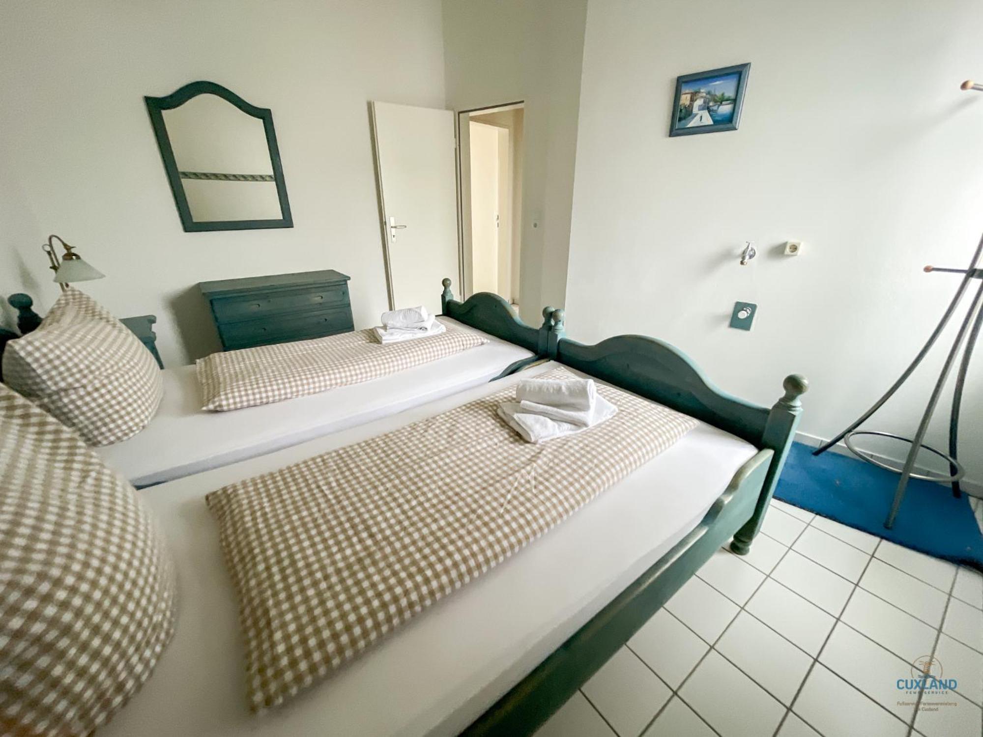 Urlaub direkt in der City Marina Cuxhaven Exterior foto